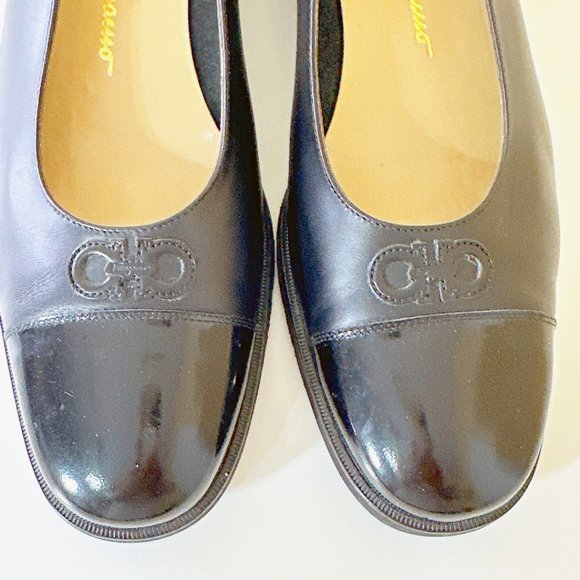 Ferragamo Ballerina Pumps 1.5" Heel - Picture 9 of 13